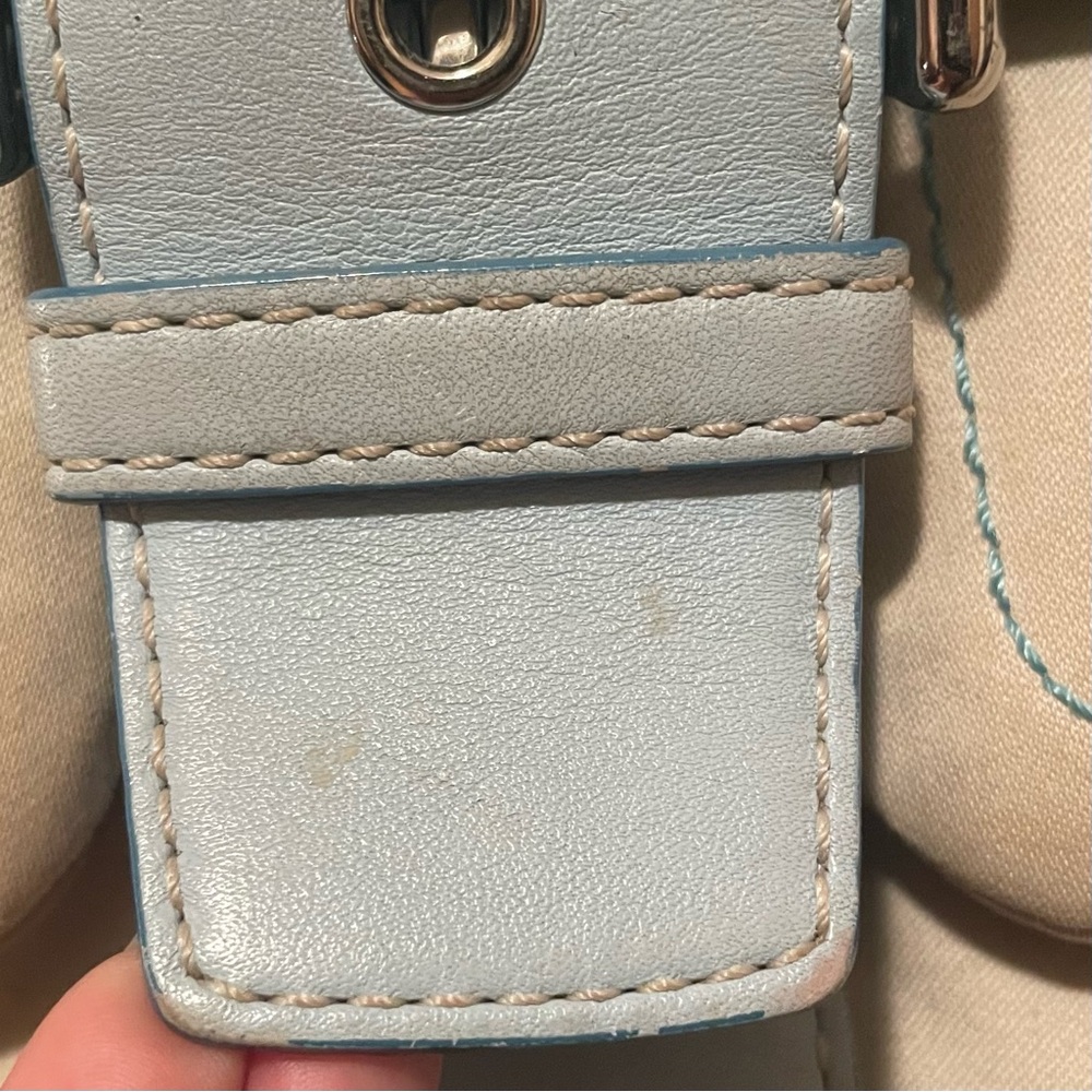 COACH Soho Pocket Flap #1879 Crème & Blue Leather Chunky Buckle Y2K Shoulder Bag - Picture 13 of 14